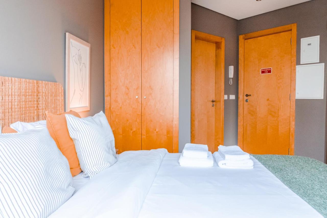 Sunny Studio In The Heart Of Lapa - 5Min Walk To Metro! Porto Exteriér fotografie